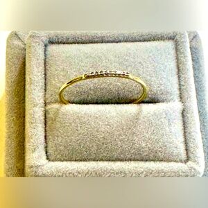 Kendra Scott Mila 14k Yellow Gold Band
Ring in White Diamond SIZE 8